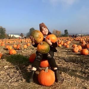 Meet your Posher, Trang